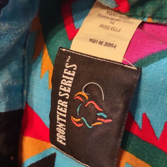 Frontier Series Western Aztec Cowgirl Button Up Shirt Size Medium Vintage - Picture 6 of 7